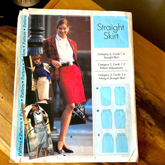 Straight Skirt Petite Pattern - Picture 1 of 4